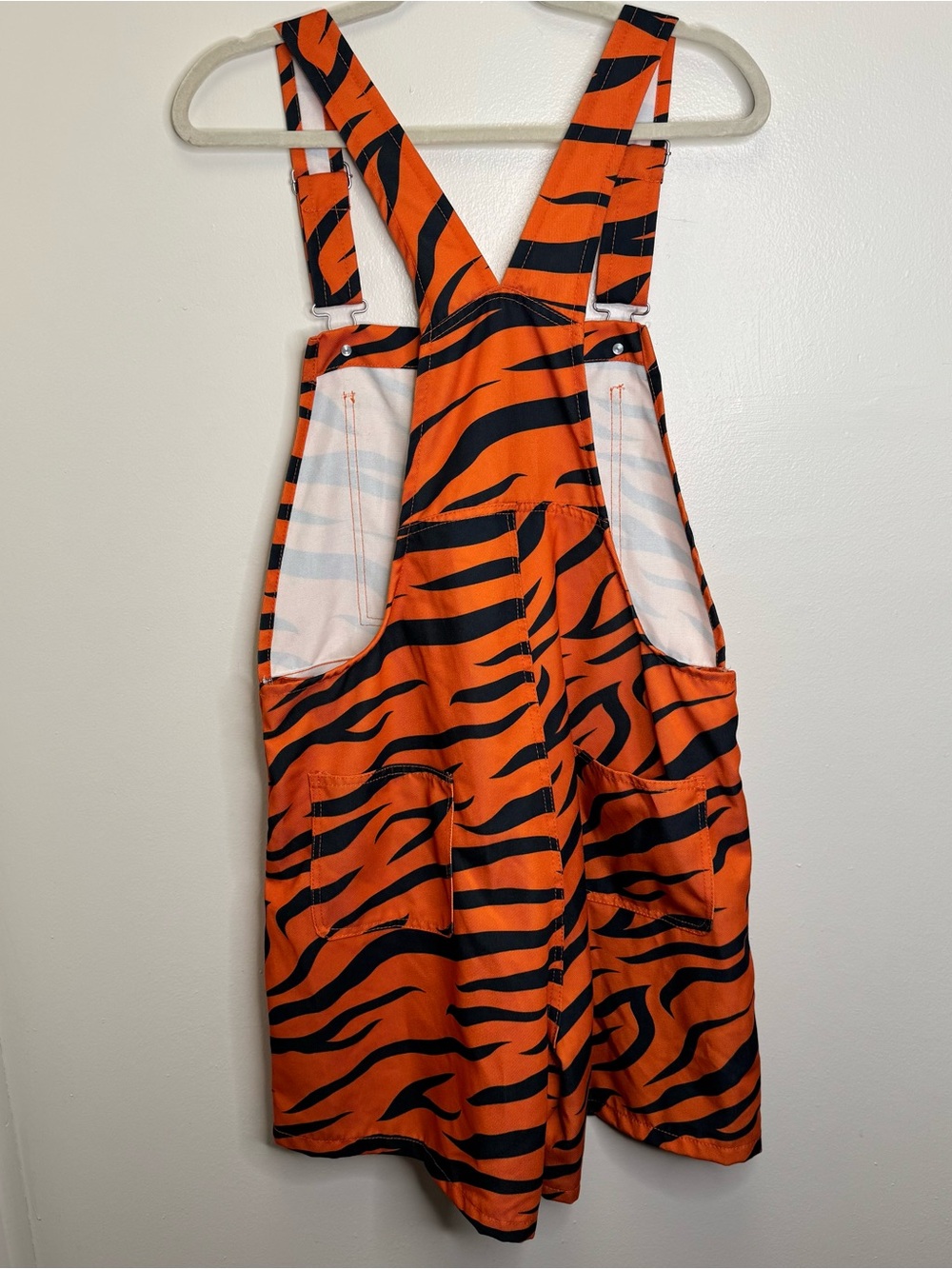 Women’s Foco Cincinnati Bengals Orange Tiger-Stripe Bib Overalls Medium - Picture 6 of 10